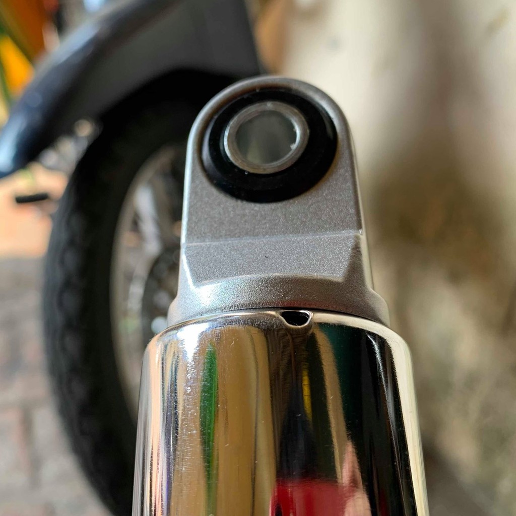 Phuộc sau suzuki viva 2002