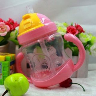 Bình đựng nước trẻ em có ống hút