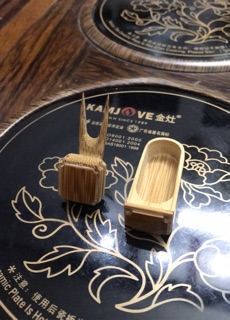 Xiên Hoa Quả + Khay Sâu ( Phụ Kiện Chim Cảnh )