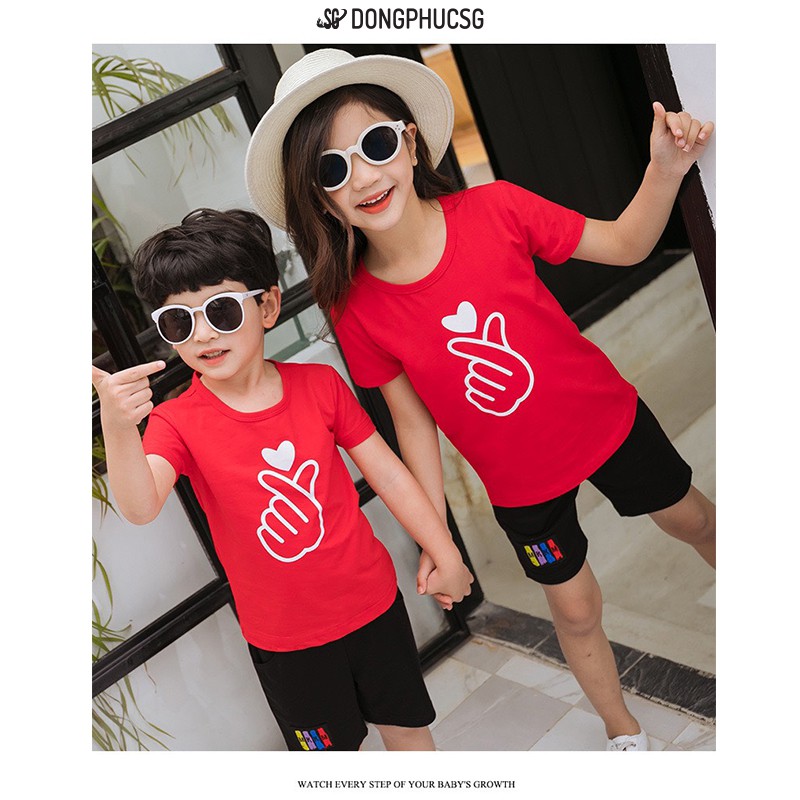 Áo thun gia đình màu đỏ bắn tim GD402D thun cotton dày dặn DONGPHUCSG