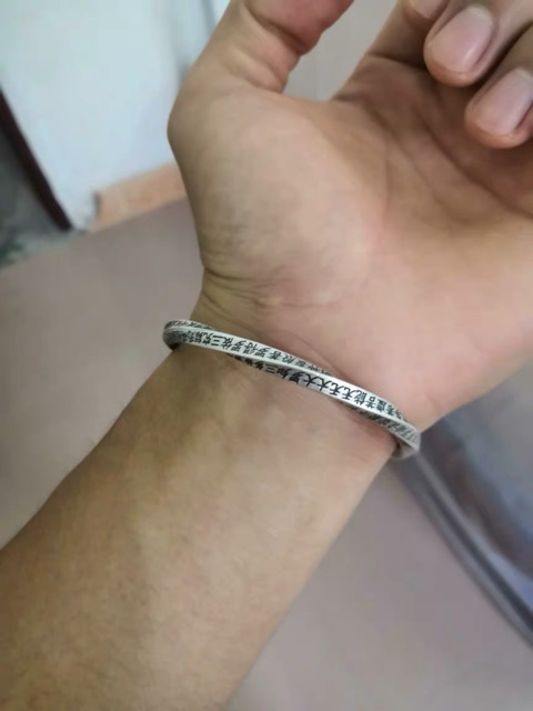 Vòng tay bạc 999 phiên bản Vuông Xoắn khắc Bát Nhã Tâm Kinh