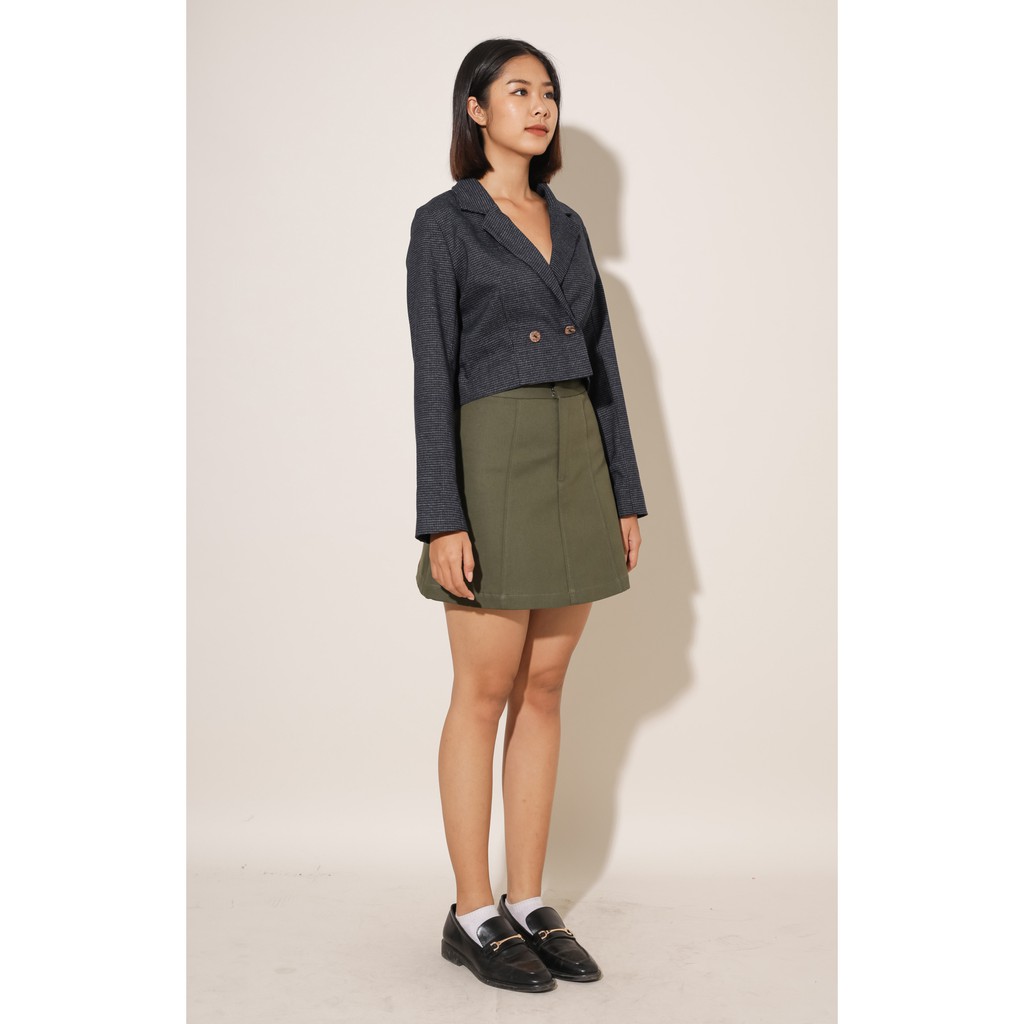 [Mã FAMALLT5 giảm 15% đơn 150k] Áo blazer nữ croptop thời trang GAGO buttons wrap collar crop blazer màu xanh đen GA3116 | BigBuy360 - bigbuy360.vn