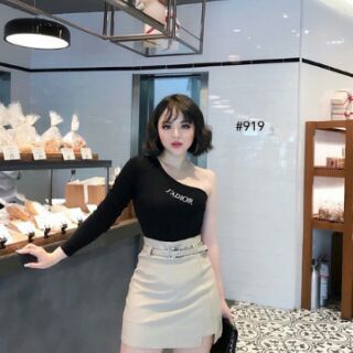Chân váy da xẻ đùi