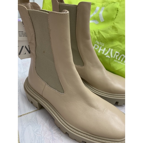 Boots ZARA size35