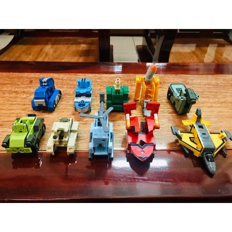 Lắp Ráp Robot Biến Hình 15 Chữ Số 0123456789 Dấu+×÷=Cho Bé