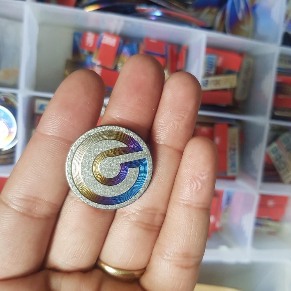 [GIÁ GỐC]  TEM DÁN TRANG TRÍ XE MÁY HÌNH LOGO TITAN ĐỘC ĐÁO TRANG TRÍ XE MÁY