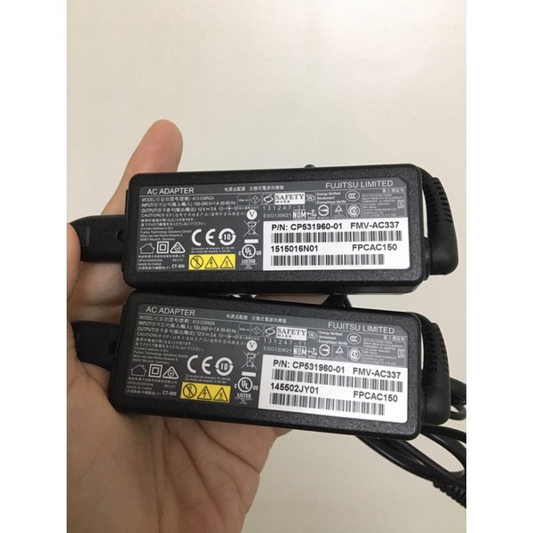 Sạc Fujitsu 12v 3a chân kim