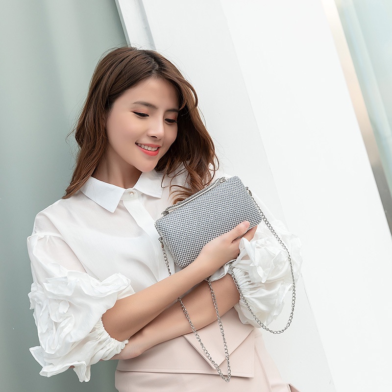 Ví cầm tay mini đính đá lấp lánh sang trọng hợp thời trang