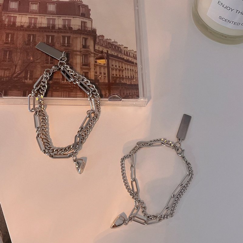 Vòng tay 17KM hai lớp với hình trái tim từ tính thời trang Hàn Quốc cho cặp đôi