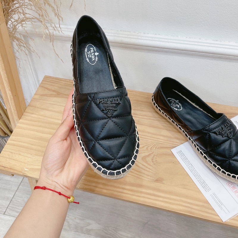 Giày slipon prada trần trám