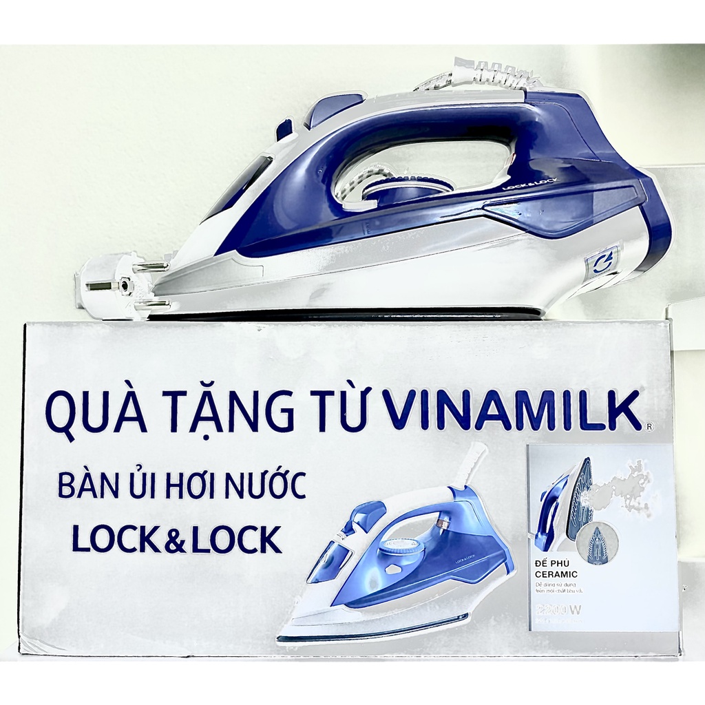 Bàn ủi hơi nước LOCK&LOCK ( quà tặng từ VINAMILK)