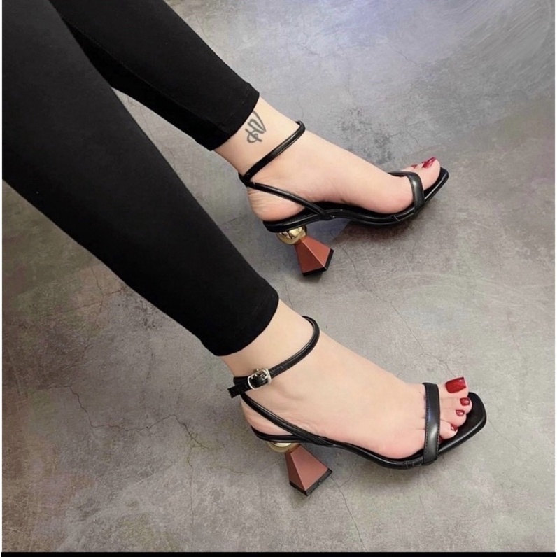 Sandan quai mảnh gót kiểu gỗ,có bigsize 35-44