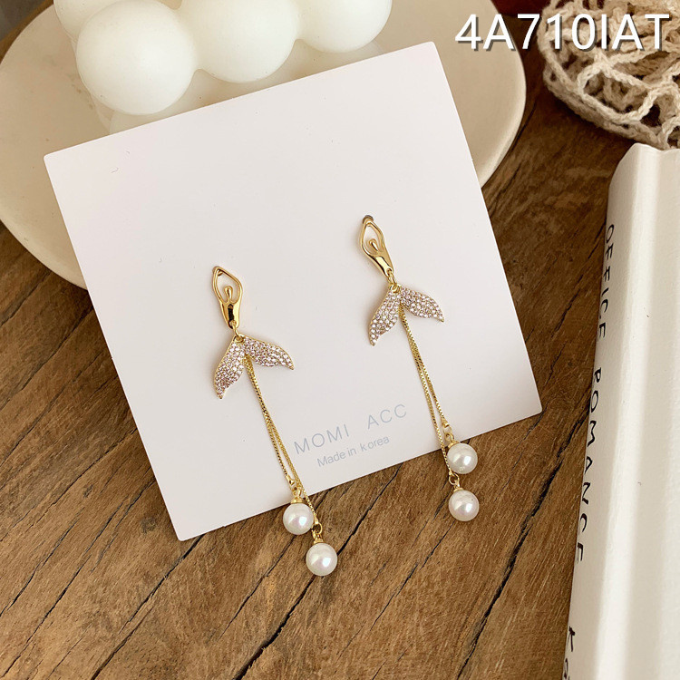Đôi bông tai dáng dài phối ngọc trai nhân tạo chốt xỏ bạc 925 thời trang