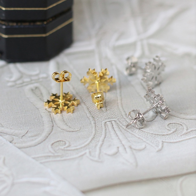 Bông tai titan bông hóa tuyết E1-207 - CAM KẾT KHÔNG GỈ, KHÔNG BAY MÀU - BẢO HÀNH 12 THÁNG