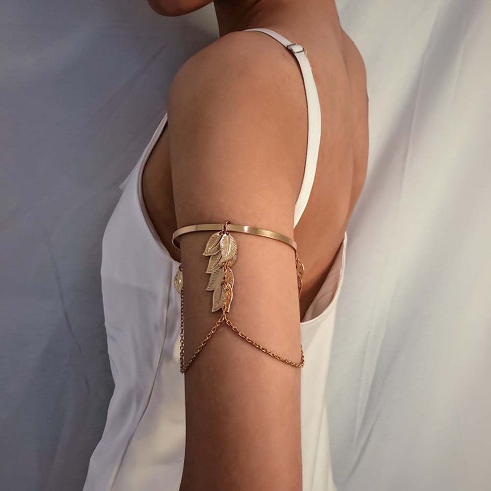 Vòng đeo bắp tay phối sợi xích trang trí mặt lá cá tính thời trang | BigBuy360 - bigbuy360.vn
