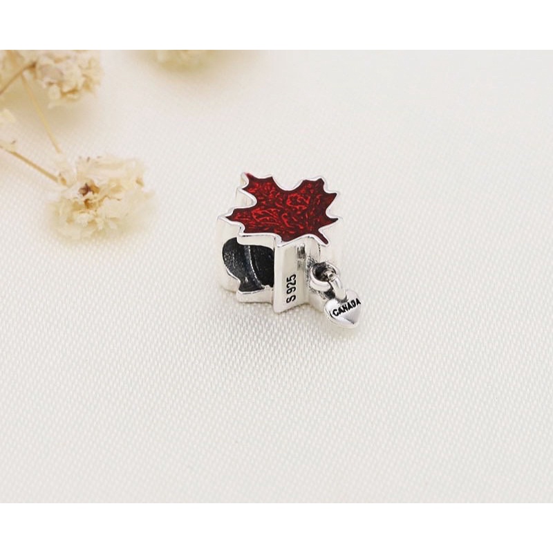 charm pan lá  thu phong bạc s925 cao cấp
