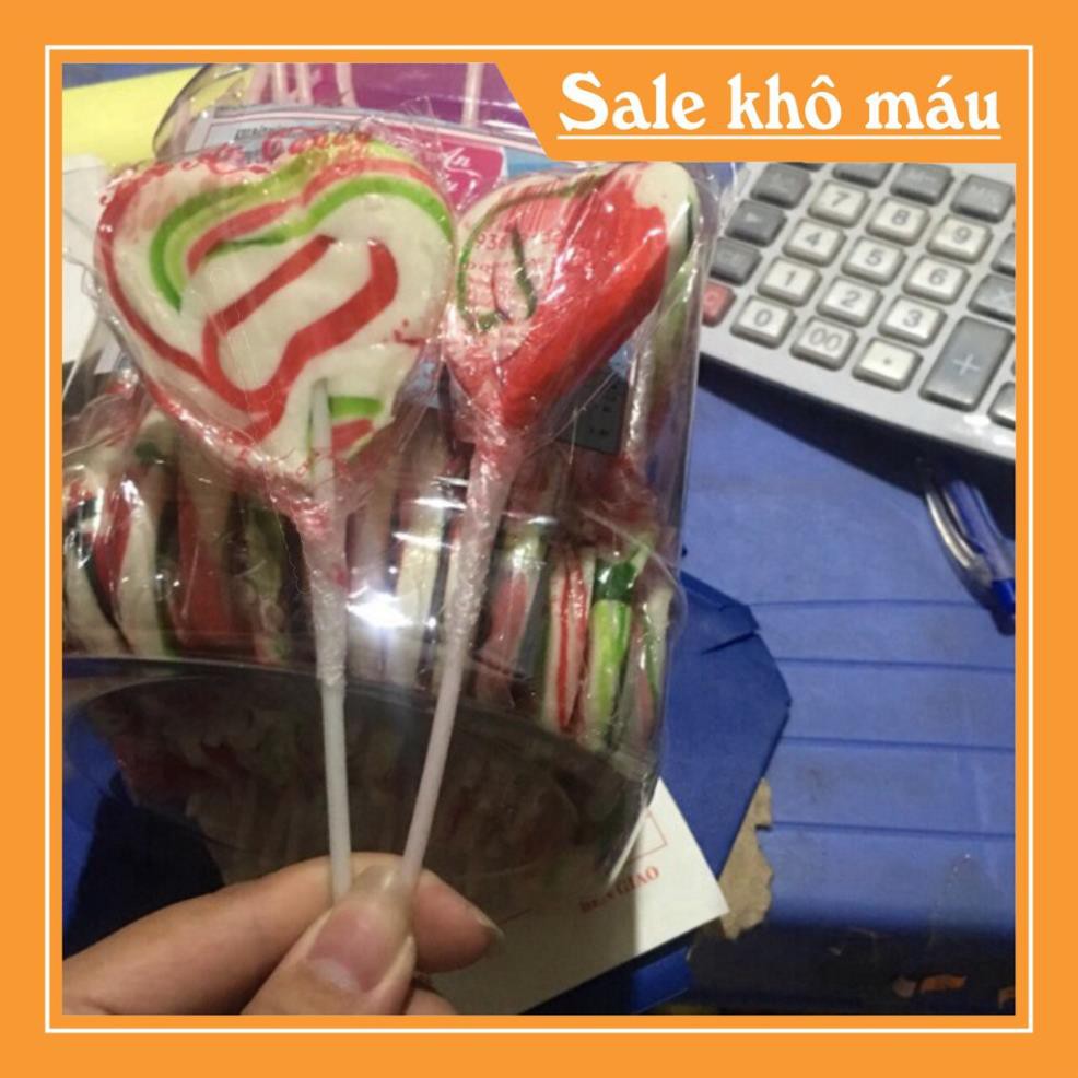 Sỉ lọ kẹo mút hình trái tim nhiều màu ( 50 chiếc)