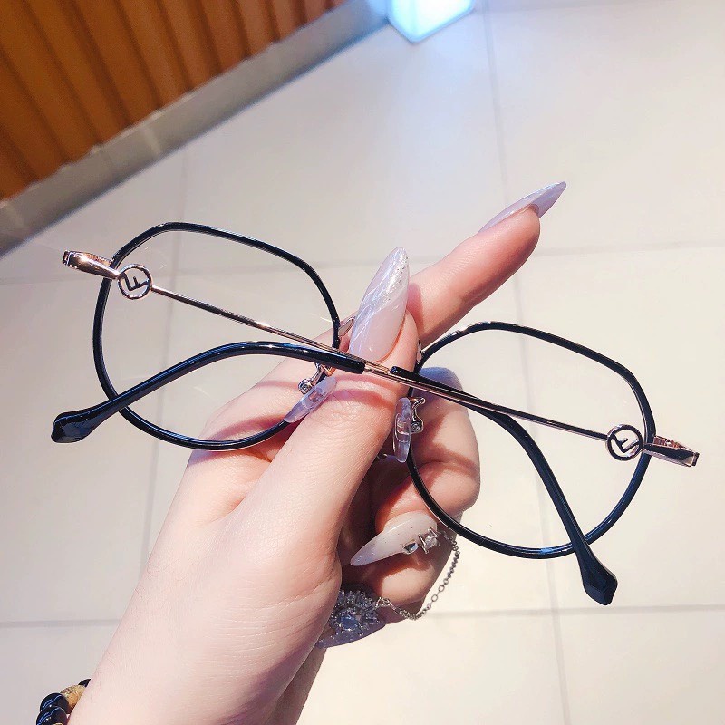 Mắt Kính Gọng Cận Form Tròn Viền Kim Loại Cao Cấp Lyly 607 Phong Cách Ulzzang - Hazo