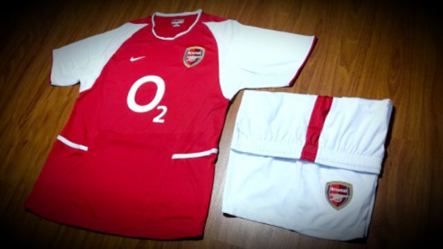 Áo đấu cao cấp Arsenal 2003 - 2004 - MÙA GIẢI BẤT BẠI