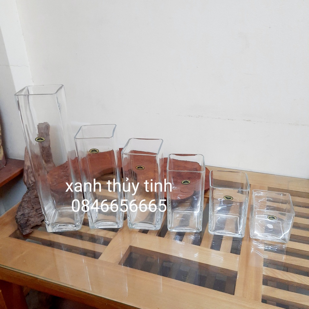 Bình thủy tinh trang trí, cắm hoa trụ vuông 10cm