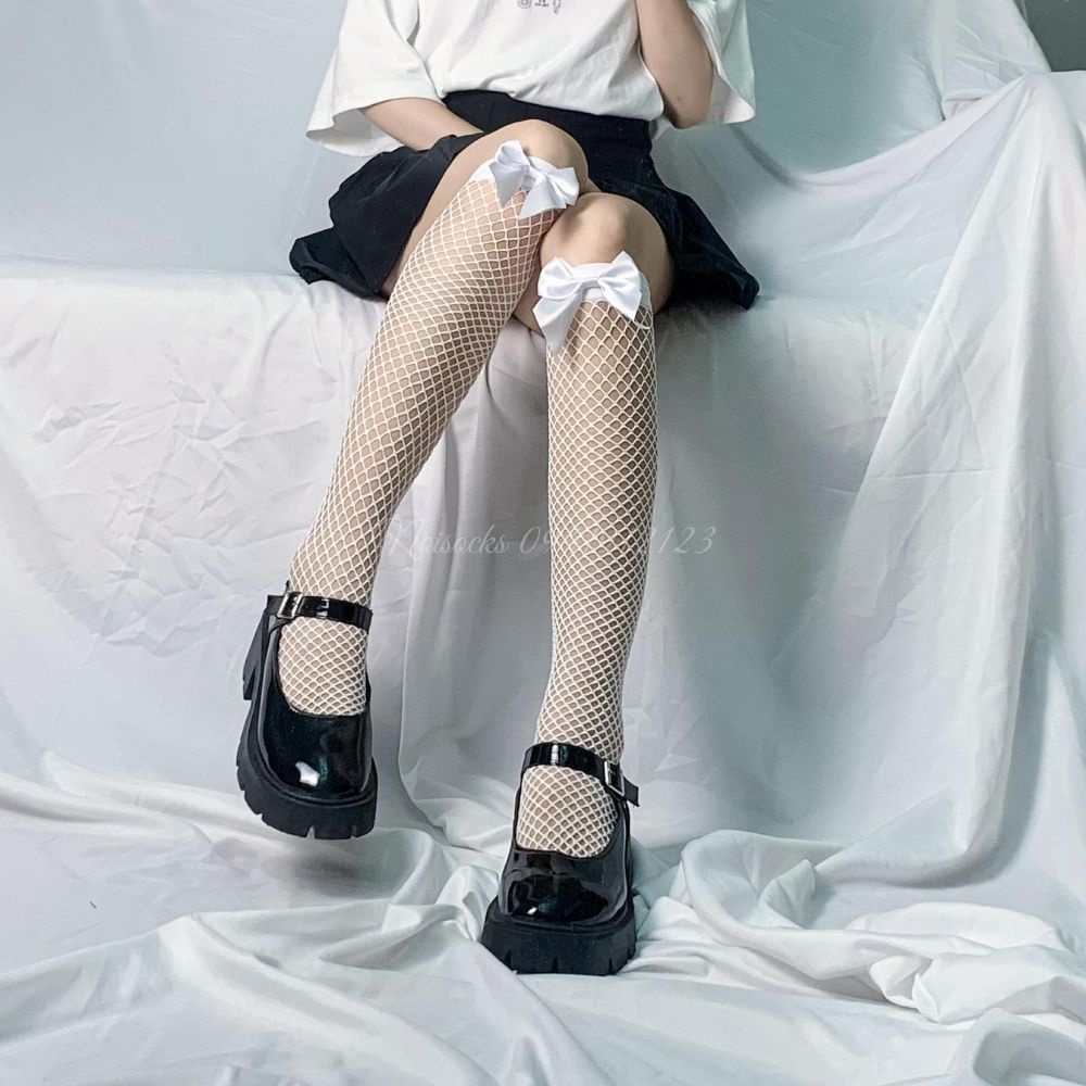 [Sỉ lẻ] Tất lưới, vớ lưới cao đến bắp chân viền đính nơ, màu đen / trắng, chất dày dặn (có ảnh thật) Noisocks