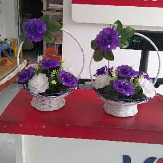 Giỏ  hoa đá pha lê