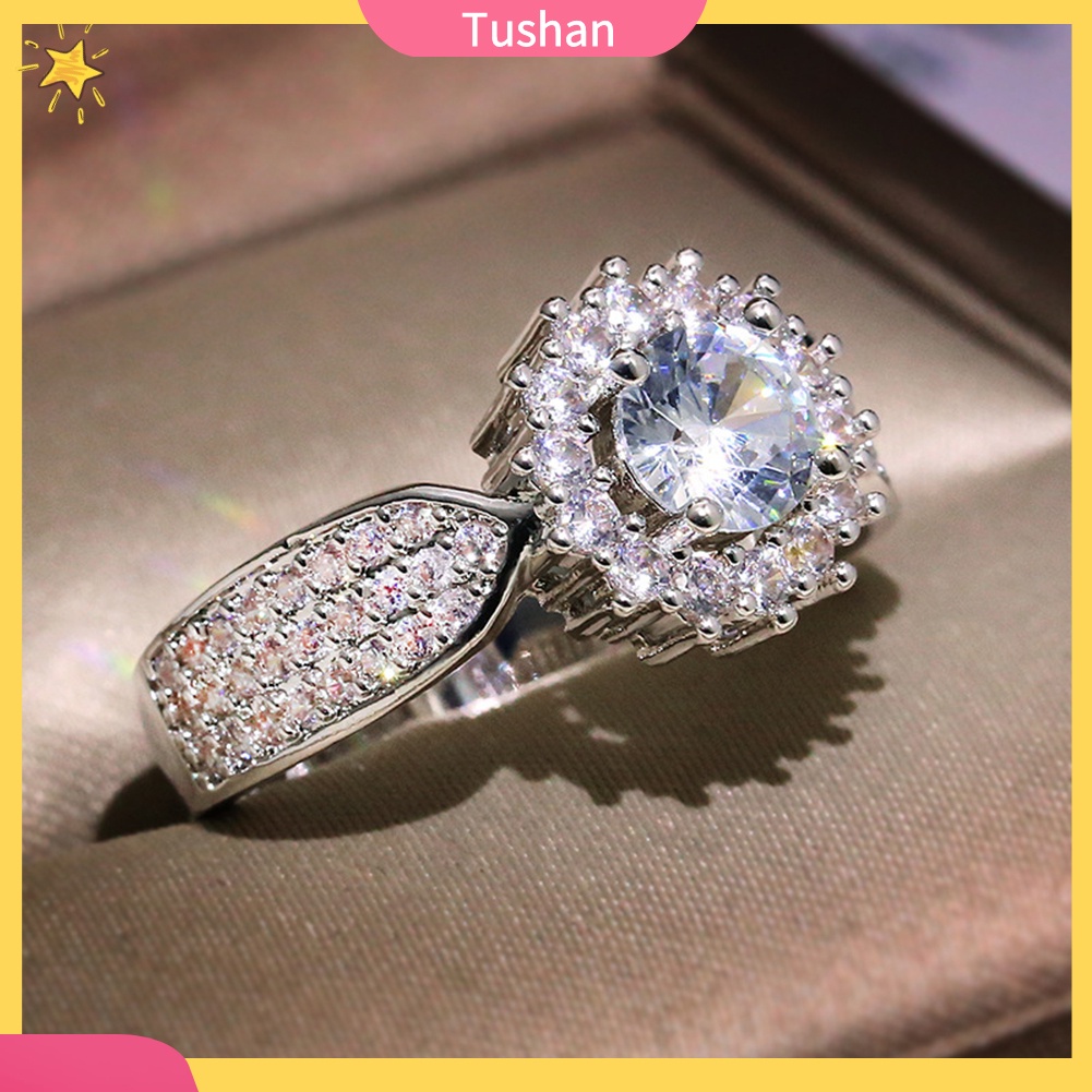 TUSH Luxury Women Round Cut Rhinestone Inlaid Finger Ring Proposal Party Jewelry Gift
