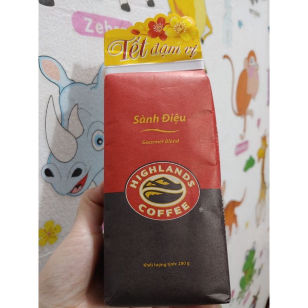 Cà phê rang xay Highlands Coffee 200g (cafe pha phin)