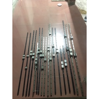 Thanh trượt vuông