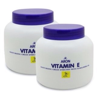 Kem dưỡng ẫm vitamin e thái lan
