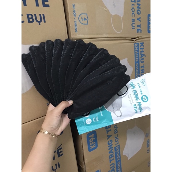 Khẩu trang Kf94 TIẾN HÙNG MASK thùng 300 chiếc mix màu từ vải tự nhiên theo công nghệ Hàn Quốc chống bụi mịn.