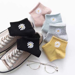 10 đôi tất hoa cúc cổ ngắn.