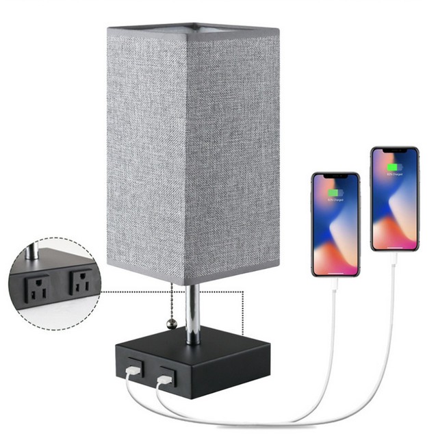 Đèn phòng ngủ để bàn Bedside Table Lamp 2 Cổng USB 2 Ổ cắm 3 chấu kiểu Mỹ - Hamilton Place