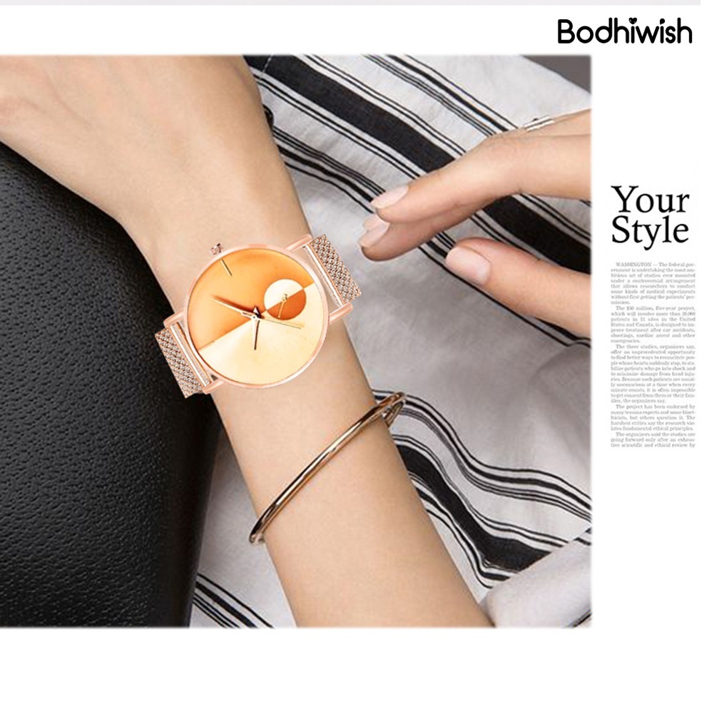 Đồng Hồ Đeo Tay Thời Trang Dành Cho Nam Và Nữ