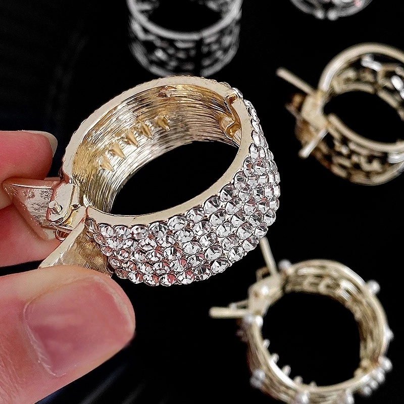 Kẹp Tóc Đính Đá / Ngọc Trai Nhân Tạo Xinh Xắn Thời Trang