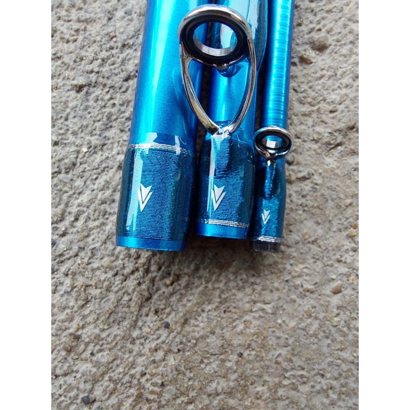 Cần câu 4 khúc RYOBI dài 2m4 cần máy ngang tải cá lên tới 10kg siêu khoẻ siêu bền y hình giá rẻ hàng chính hãng
