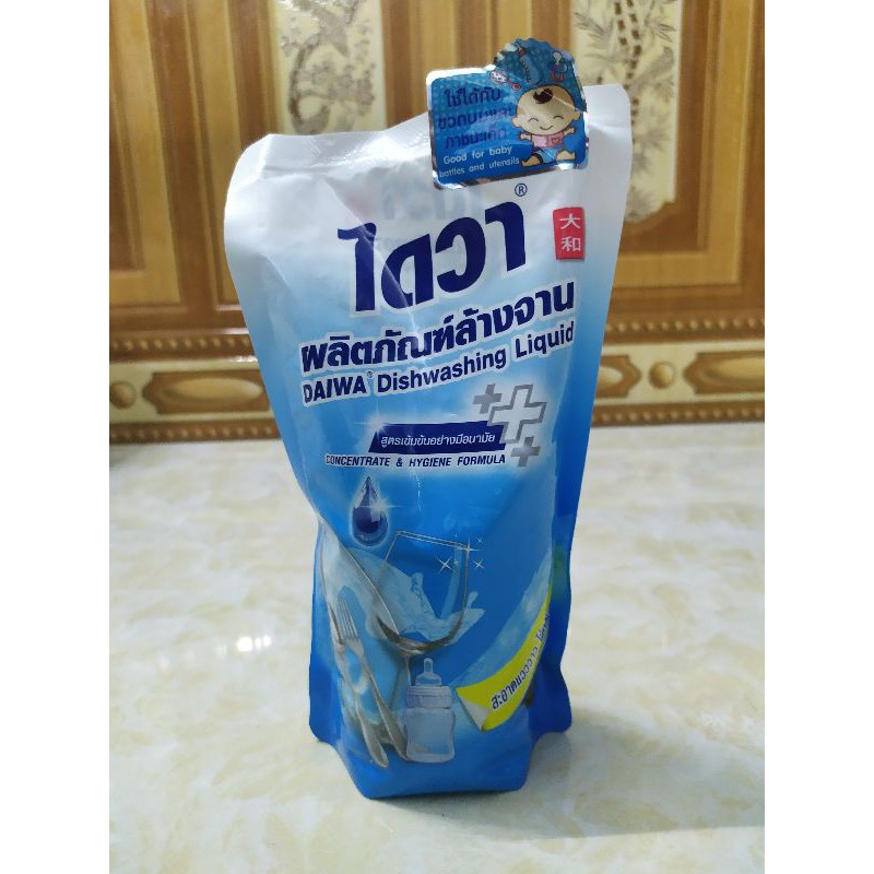 Nước Rửa chén Không mùi DaiWa .500ml.