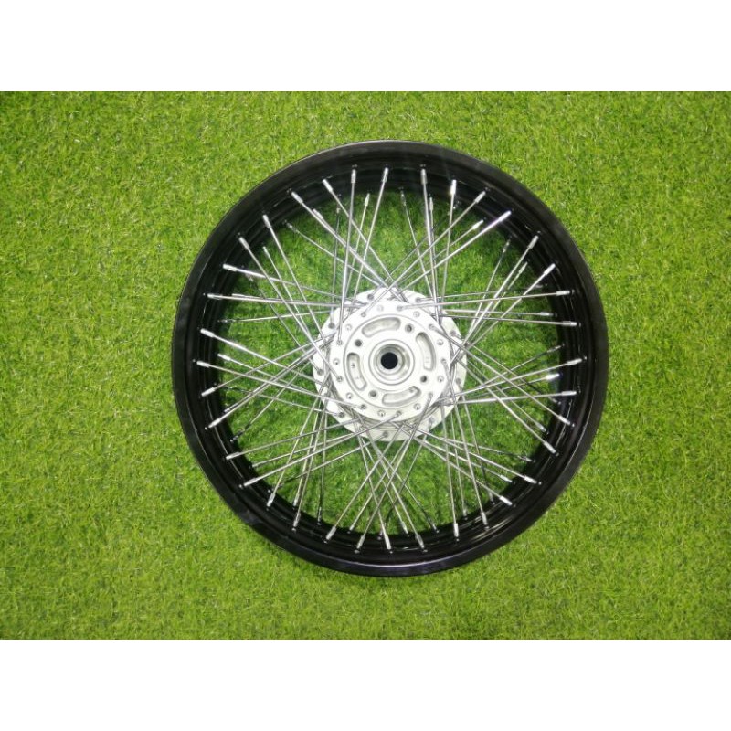 Bánh căm yamaha Sirius Jupiter 1 thắng đĩa trước thắng đùm sau phanh cơ,đùm sơn bạc căm mạ crom niềng nhôm đen thái