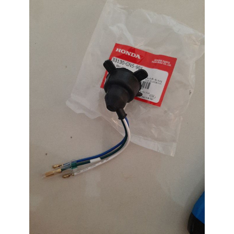 Đui đèn pha xe Dream CHÍNH HÃNG HONDA lắp được cho tất cả các dòng dream wave và các dòng xe honda