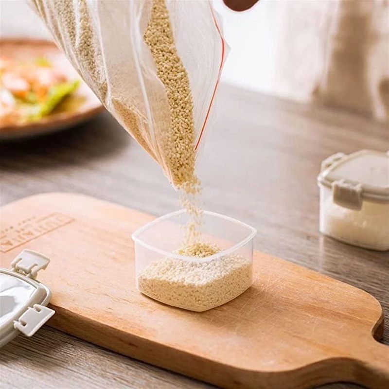 Bộ 4 lọ đựng gia vị/nước chấm/gia vị nhỏ gọn tiện dụng dành cho nhà bếp