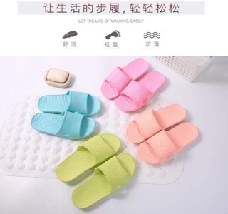 Dép đi trong nhà miniso
