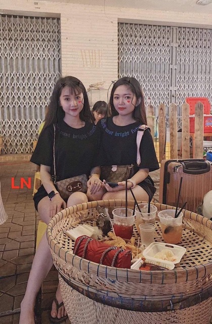 Áo Drank vòng cổ phản quang 7 màu DAN877