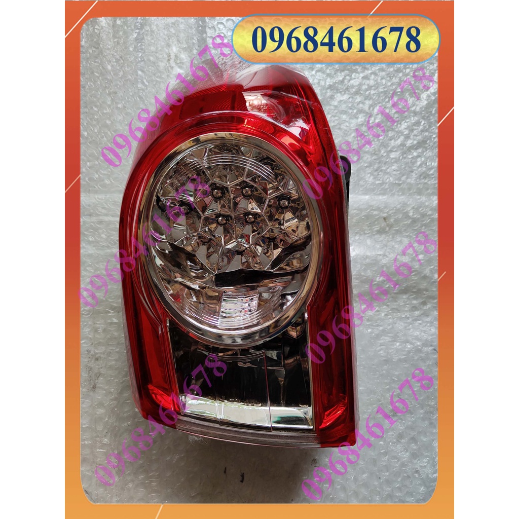 Đèn hậu Altis 10-13