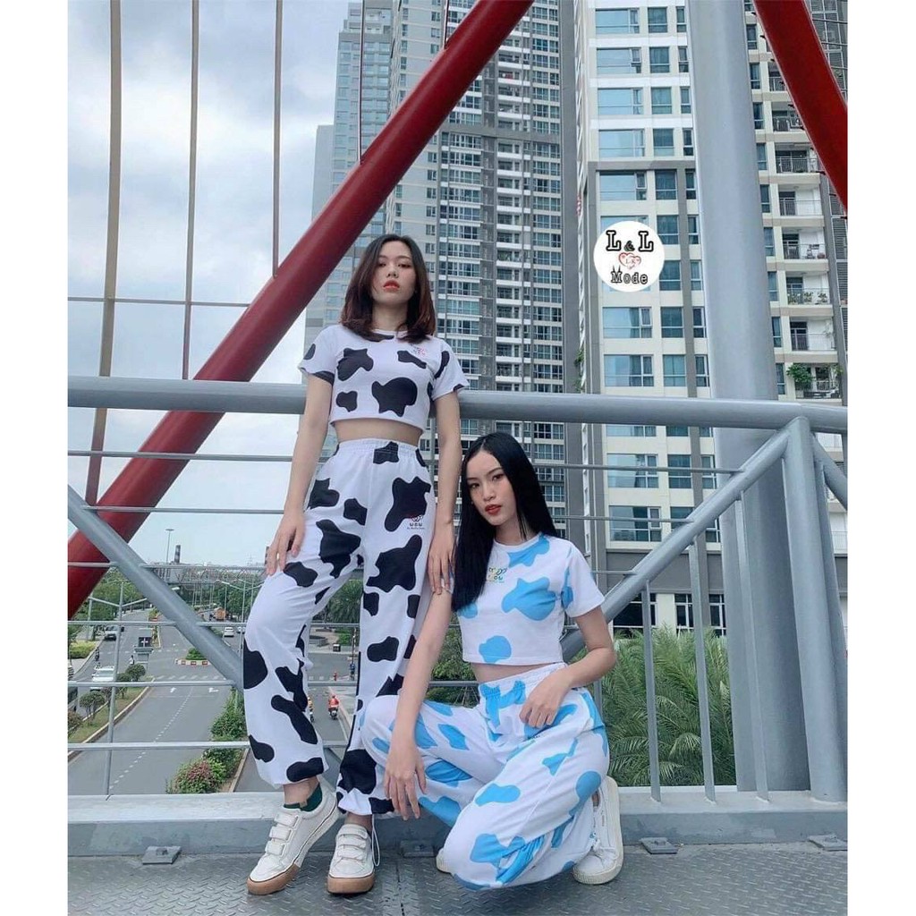 Set Bộ Quần Dài Con Bò Sữa Kết Hợp Áo CropTop Con Bò Sữa In Họa Tiết Dễ Thương Hot Trend Mới TTSLA0501