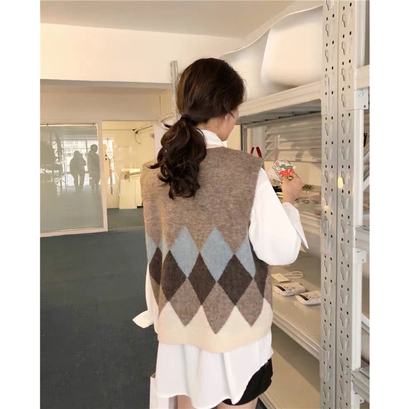 Áo len gile áo len nữ cổ V họa tiết caro phong cách Hàn Quốc chuẩn Hàng Quảng Châu dày dặn loại 1 | BigBuy360 - bigbuy360.vn