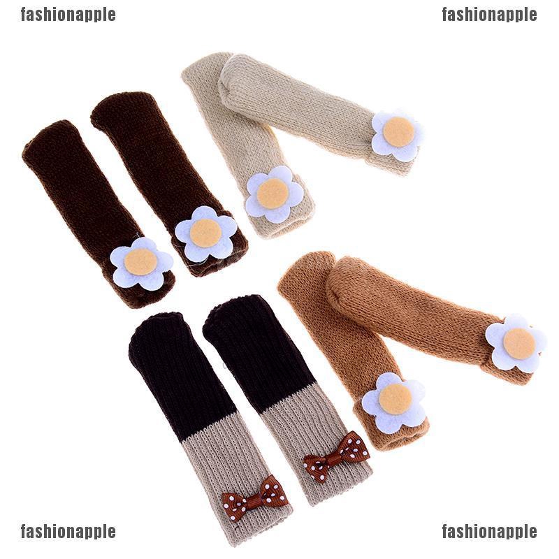 Set 4 vớ bọc chân bàn ghế chống trượt họa tiết hoa chống trầy