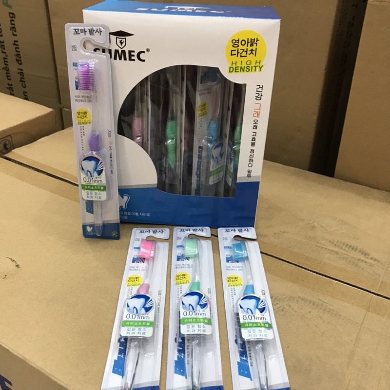 Bàn chải đánh răng,mã 126 SuMec,sỉ 1 hộp gồm 30 chiếc như hình, lông bàn chải mềm,cán cầm rất chắc chắn,Nguyettt12345