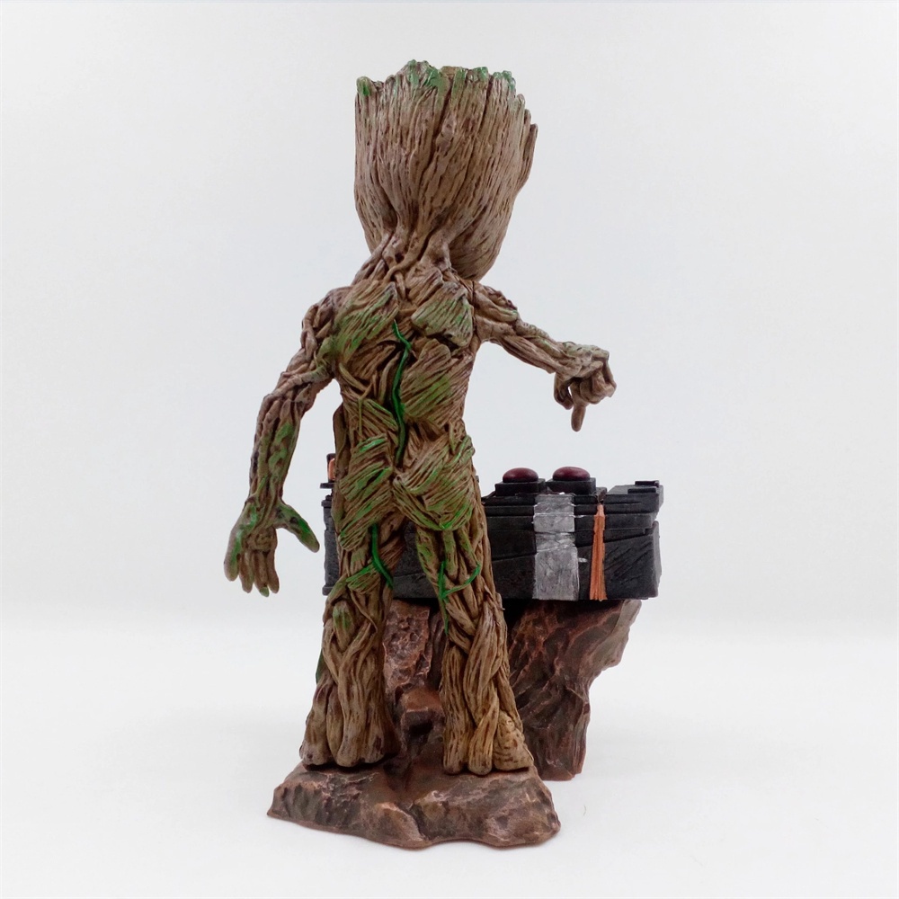 Mô hình nhân vật Groot phim Guardian of The Galaxy thiết kế dễ thương trang trí bàn làm việc