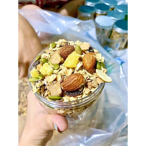 Ngũ Cốc vị Trà Xanh dinh dưỡng Granola mix nhiều loại hạt ngon đóng hũ 500g