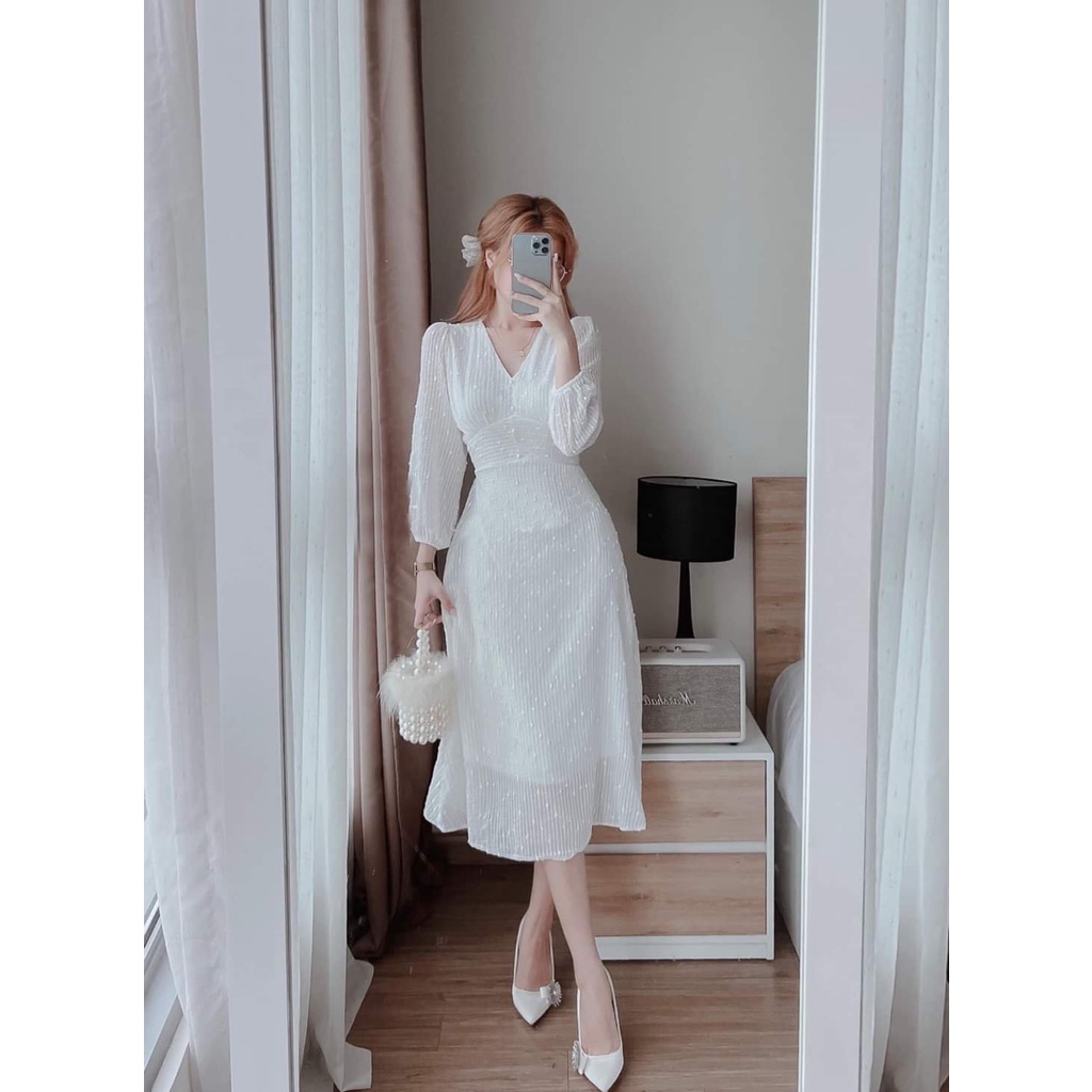 Đầm dự tiệc TANA D0505 đầm voan cổ V đính hạt 2 màu Trắng và Nude phù hợp mặc đi tiệc, đi du lịch, tiệc cưới